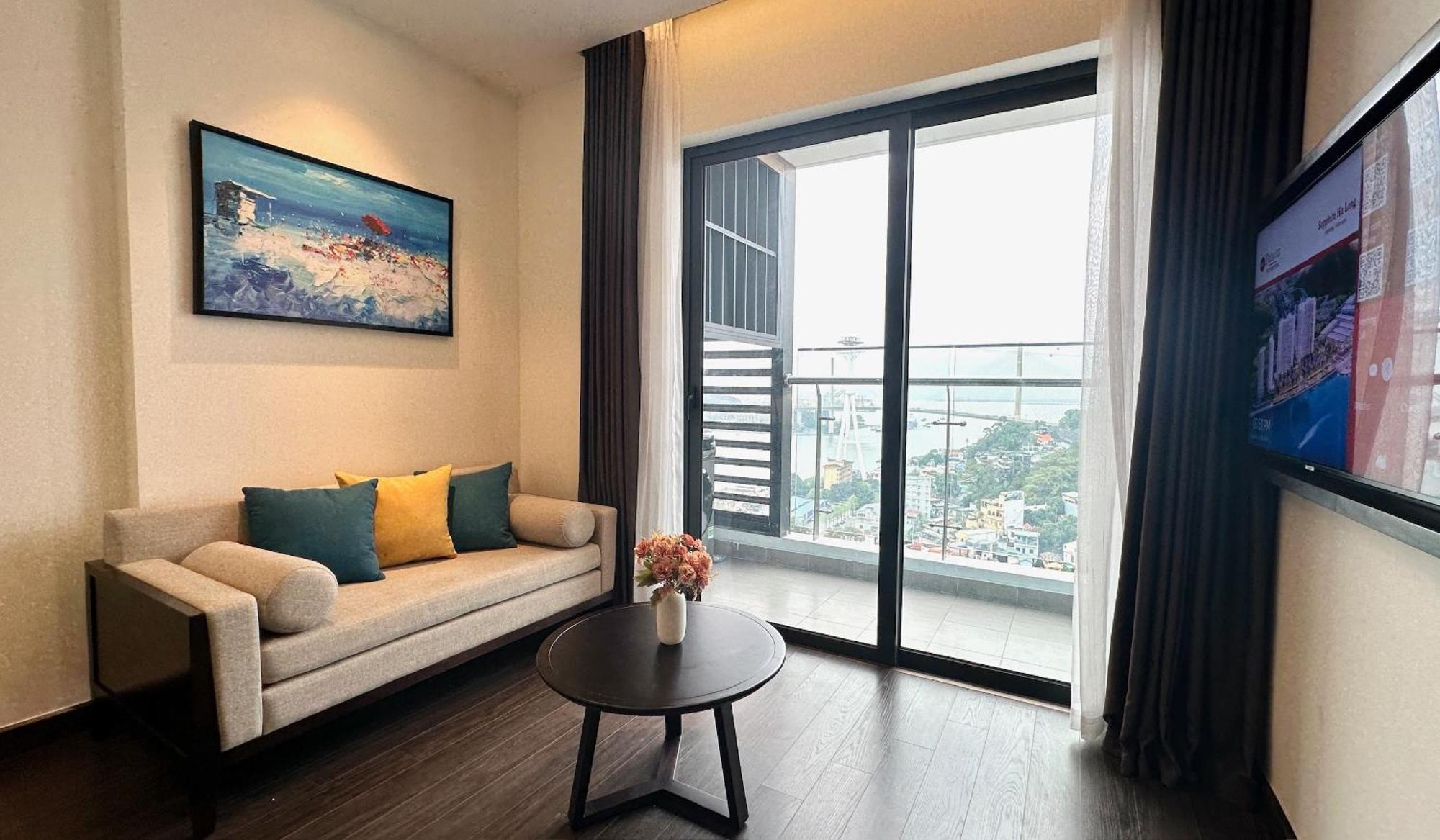 Sea & Sunwheel View 2Br/Apt Apartment Hạ Long Ngoại thất bức ảnh